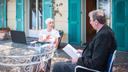 Adriana Maggi beim Interview mit Bill Hinchberger.