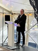 BImA-Vorstandsmitglied Paul Johannes Fietz beim Richtfest für 62 neue und bezahlbare Wohnungen am Perlacher Forst in München.