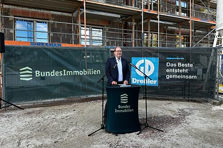 Hielt die Rede zum Richtfest: Axel Kolfenbach, Leiter des BImA-Geschäftsbereichs Portfoliomanagement.
