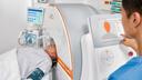 Head imaging of critical patients becomes easier with a mobile CT head scanner.