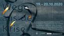  Tagungsposter mit blauem Hintergrund und goldenen grafischen Elementen. Der Titel ‚Wege aus der Krise‘ steht groß im Zentrum, dazu Datum, Untertitel und Logos der beteiligten Institutionen.