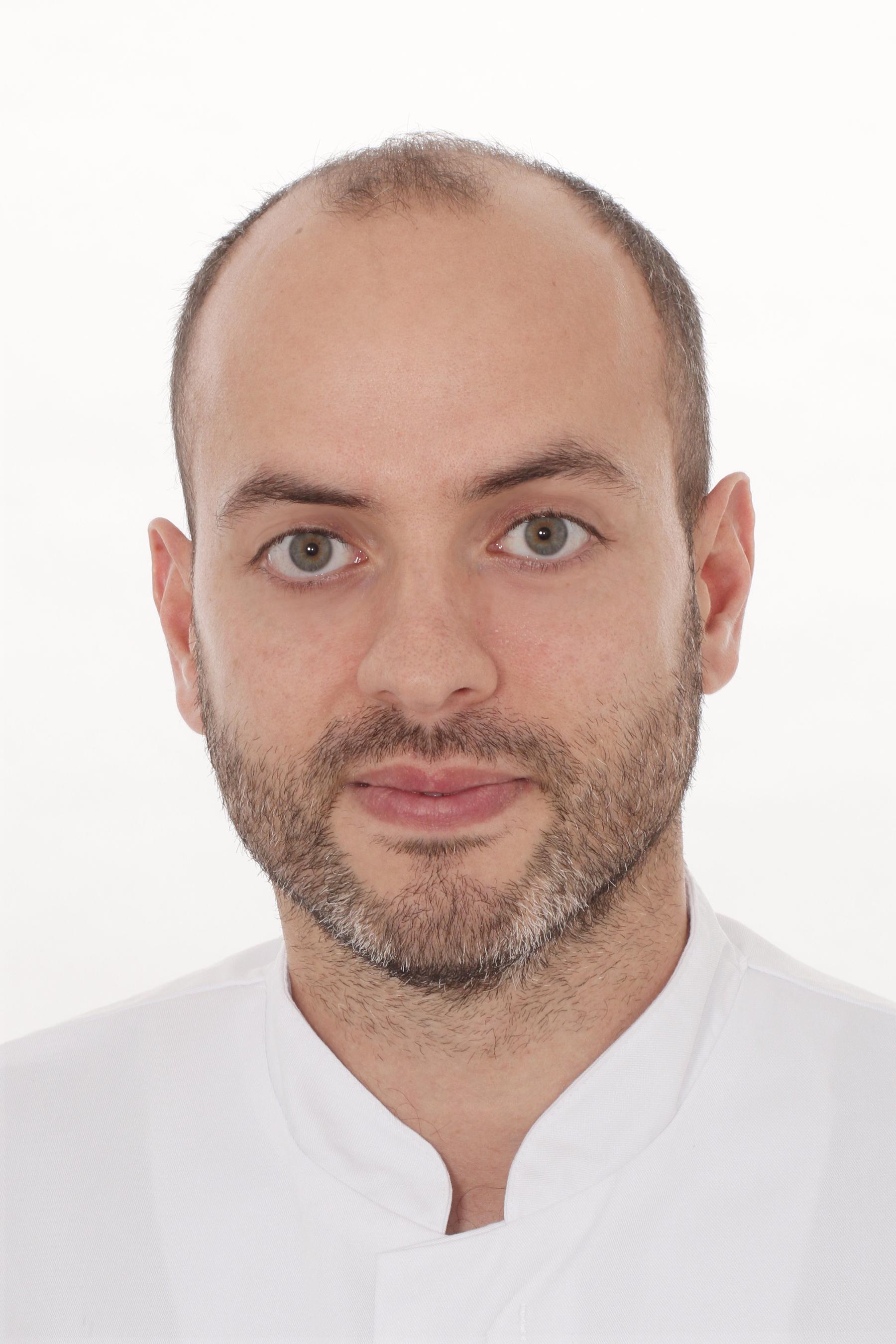 Dr. Med. Dent. Engelbert & Kollegen - Kieferorthopädie Oberhausen Team | Klinik und Poliklinik für Mund-, Kiefer- und Gesichtschirurgie