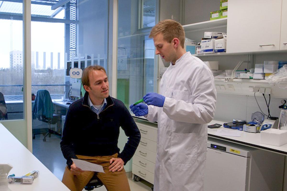 julien Julien in Paquet-lab