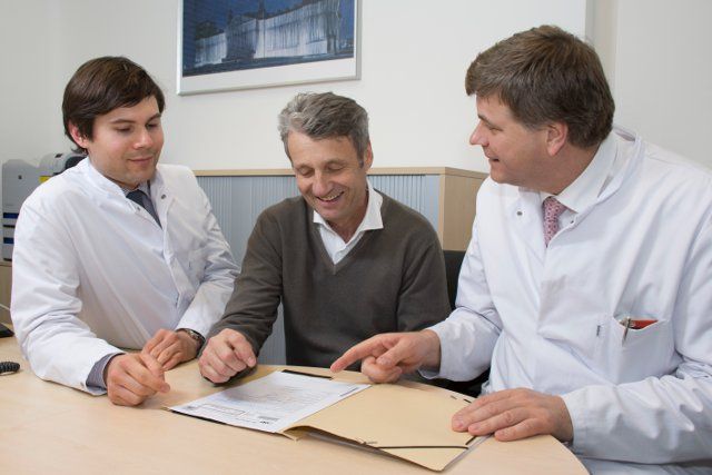 Augennetz suedbayern ansb klinikum uni muenchen patientengespraech