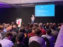 Teilnehmer auf einer AWS Konferenz