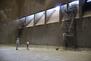 Leerer Bunker mit Abwurfschächten MHKW