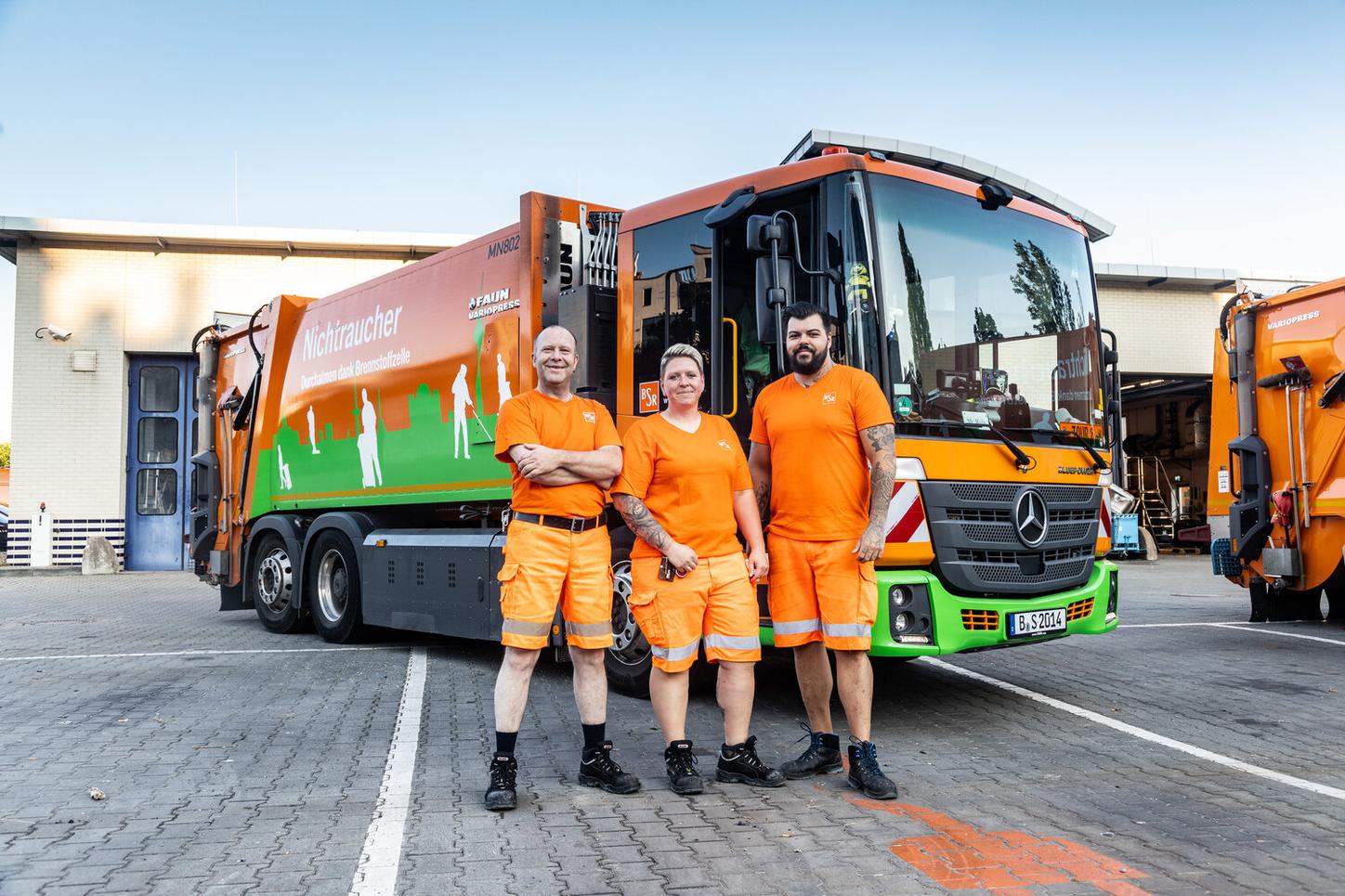 m-llwerker-in-bei-der-bsr-in-berlin-bsr