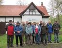 Vor dem Vereinshaus des NABU Waltershausen am Unkenteich