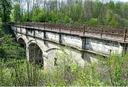 Das alte Aquädukt an der Eisenbahnstrecke zwischen Sundhausen und Leina FOTO: WOLFGANG MÖLLER