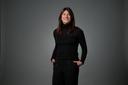 Astrid Drechsel-Grau, Chief Strategy & Engagement Officer, schaut lächelnd in die Kamera.
