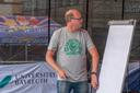 Prof. Kurz auf der 50 Jahre Uni Bayreuth Bühne des Bürgerfests Prof. Kurz auf der 50 Jahre Uni Bayreuth Bühne des Bürgerfests