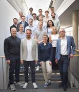 Menschen auf einer Treppe