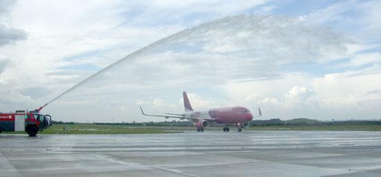 Erstflug Taufe für
  die Verbindung Dortmund-Riga

 





