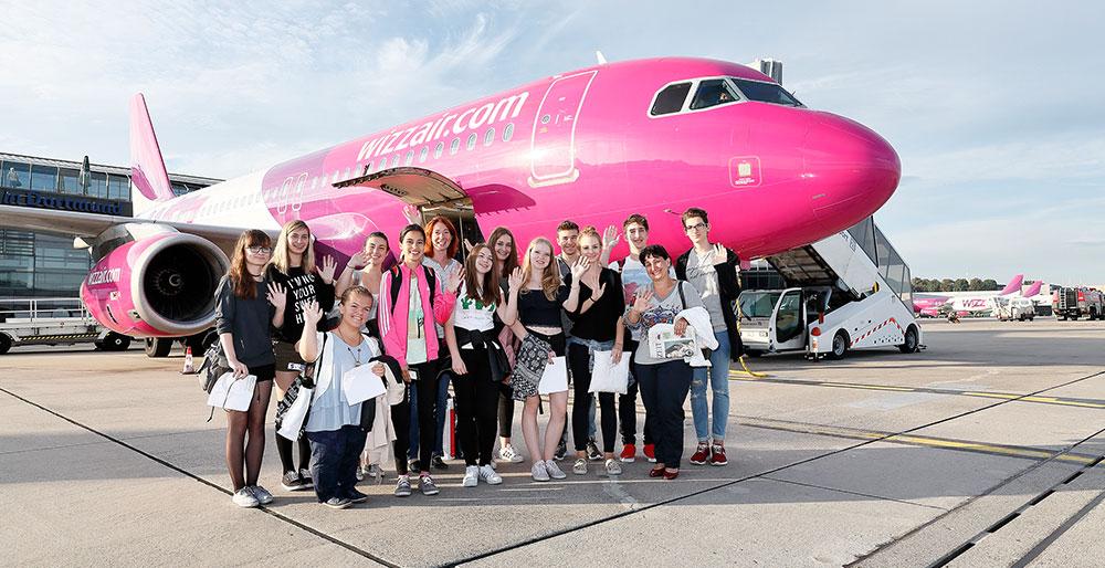 Austauschschüler aus Ungarn am Dortmund Airport