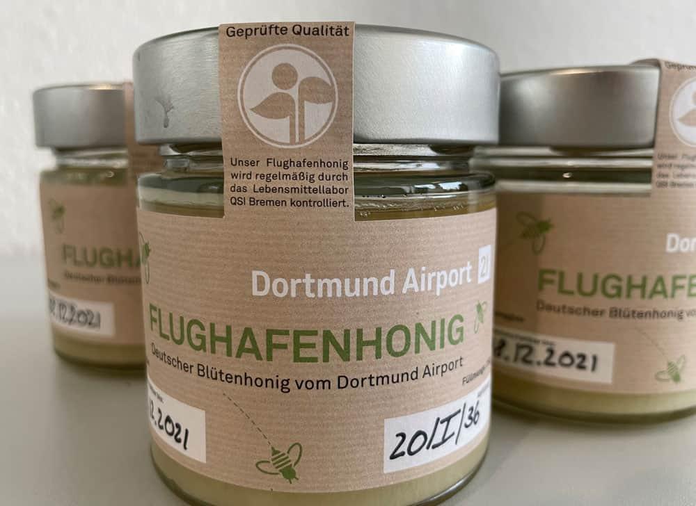 Der Flughafenhonig der Bienen am Dortmund Airport ist zum Verzehr geeignet und dient als positiver Umweltindikator.