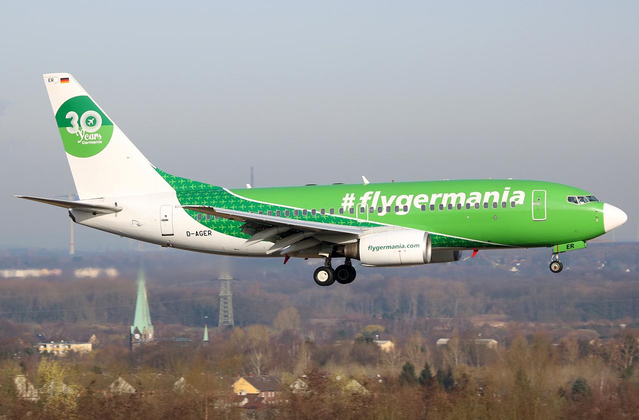 B737 - 700 - Germania Flugzeug