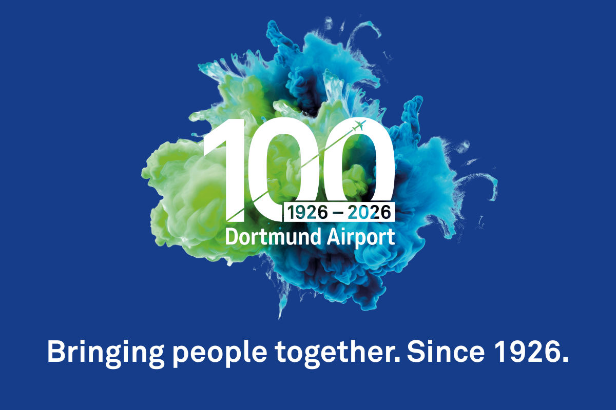 Das Motiv zum 100. Jubiläum des Flughafen Dortmund - eine grün-blaue Farbwolke mit einer 100