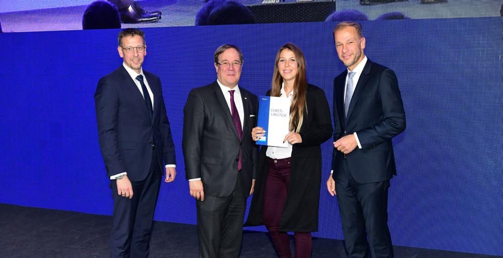 IHK Auszeichnung für Sarah Schilbach