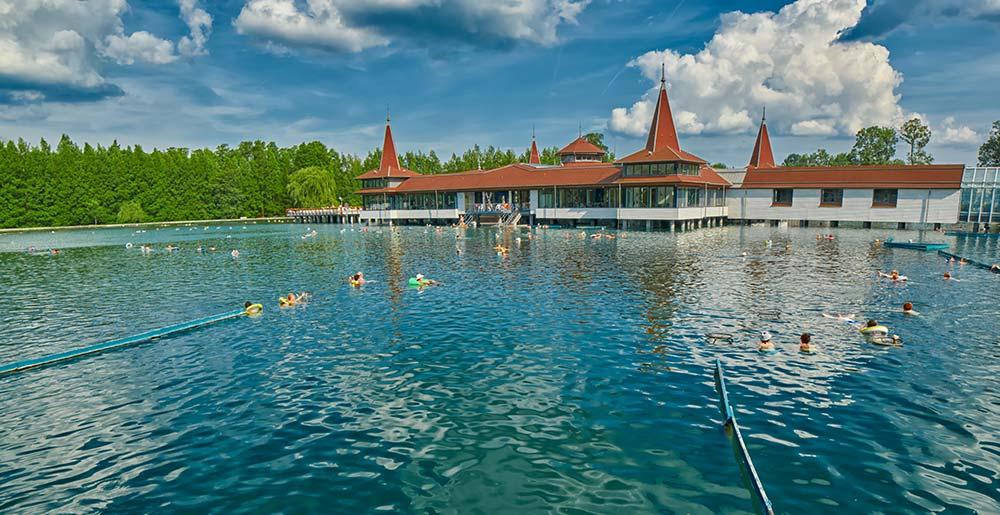 Thermalsee von Heviz in Ungarn