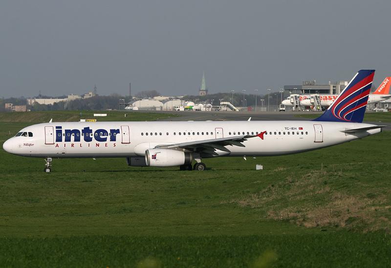 IEH 800 von Inter
  Airlines

 





