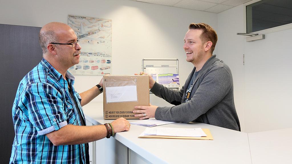 Einfach wie ein Postversand - der Cargo-Service am Dortmunder Flughafen