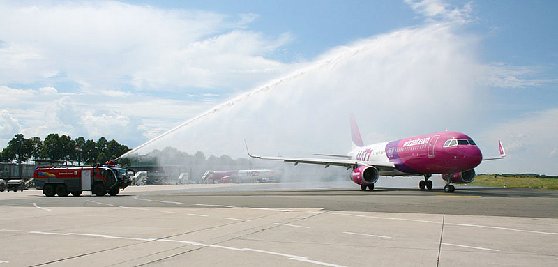 Neue Wizz Air-Verbindung zwischen Dortmund und Craiova, in ...