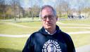 Universitätspräsident Stefan Leible im Hoodie
