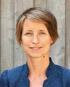 Dr. Miriam Bauch