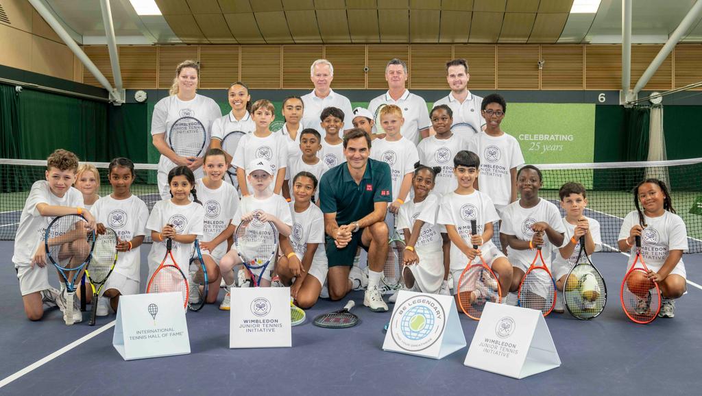 Roger Federer Joins Be Legendary at Wimbledon