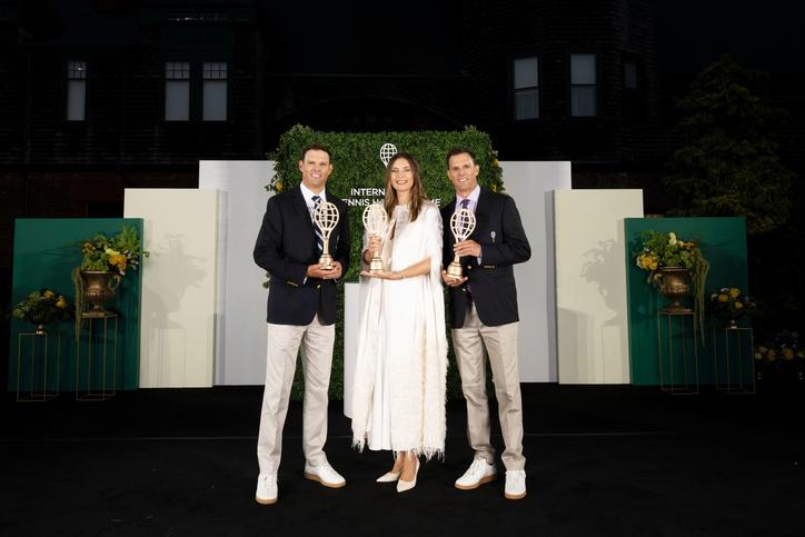 INTERNATIONAL TENNIS HALL OF FAME INDUCTIONS OF BRYAN BROTHERS AND SHARAPOVA ONCE AGAIN SHOW POWER OF COMMUNAL FORCES 