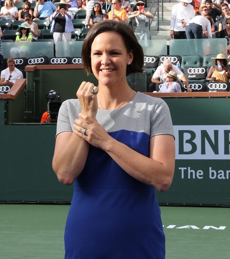 A Hall of Fame Ring for Lindsay Davenport!