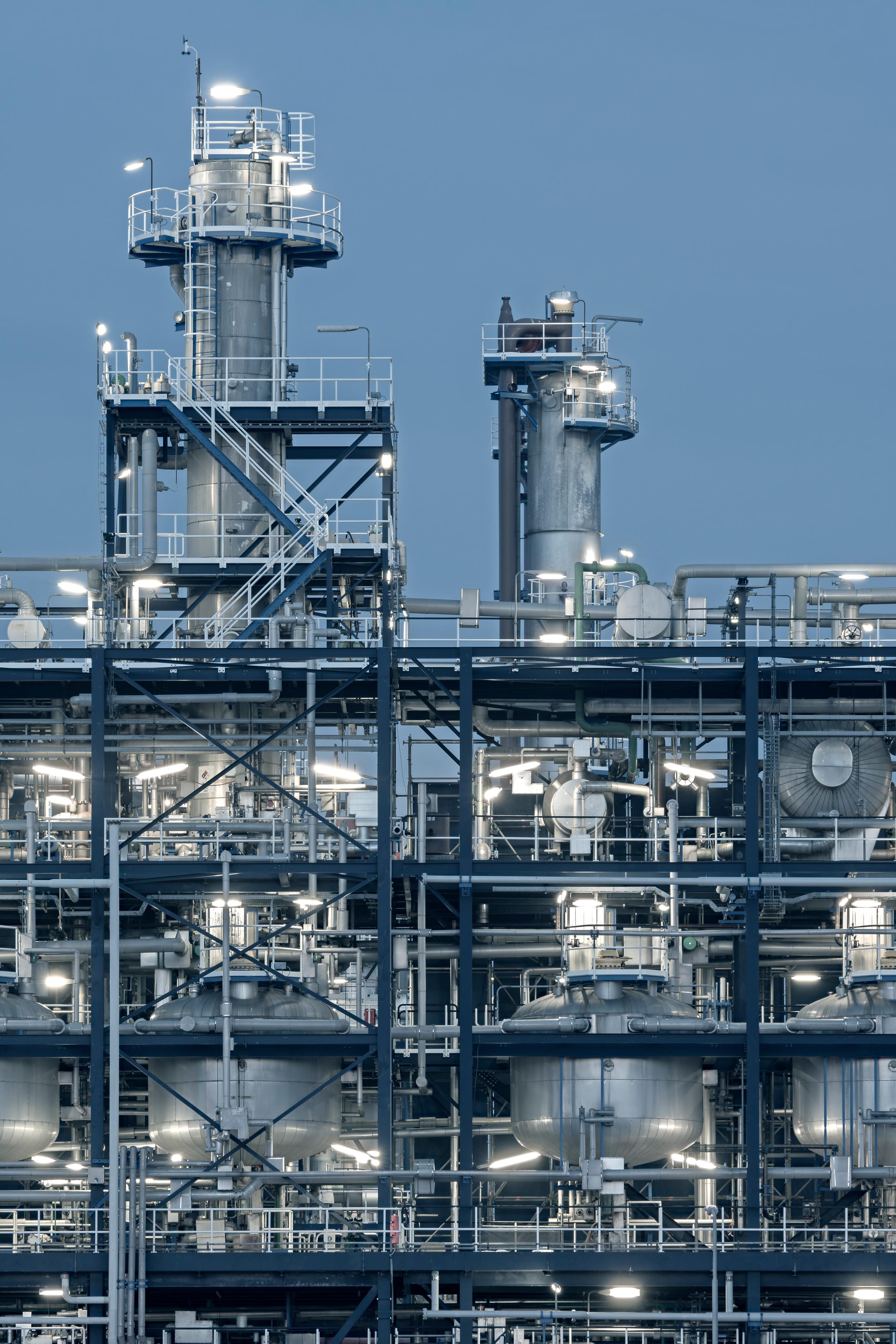 •	Fördern von Fettsäuren für Chemieprozesse	