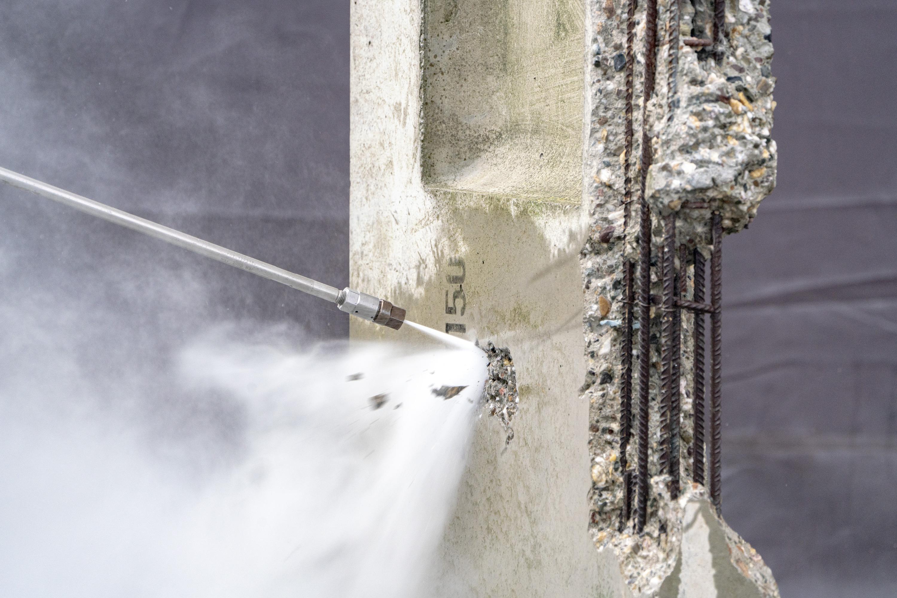 Beton abtragen mit Punktstrahldüse