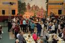Die Gäste stürmen auf die Tanzfläche