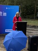Spatenstich HWK Ministerin Martina Klement