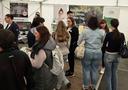 Groß war das Interesse am Stand der Stadtverwaltung, die über die Ausbildung zum Verwaltungsfachangestellten informierte.