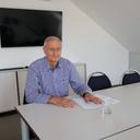 Schiedsperson Siegfried Vahlpahl im Schiedsbüro