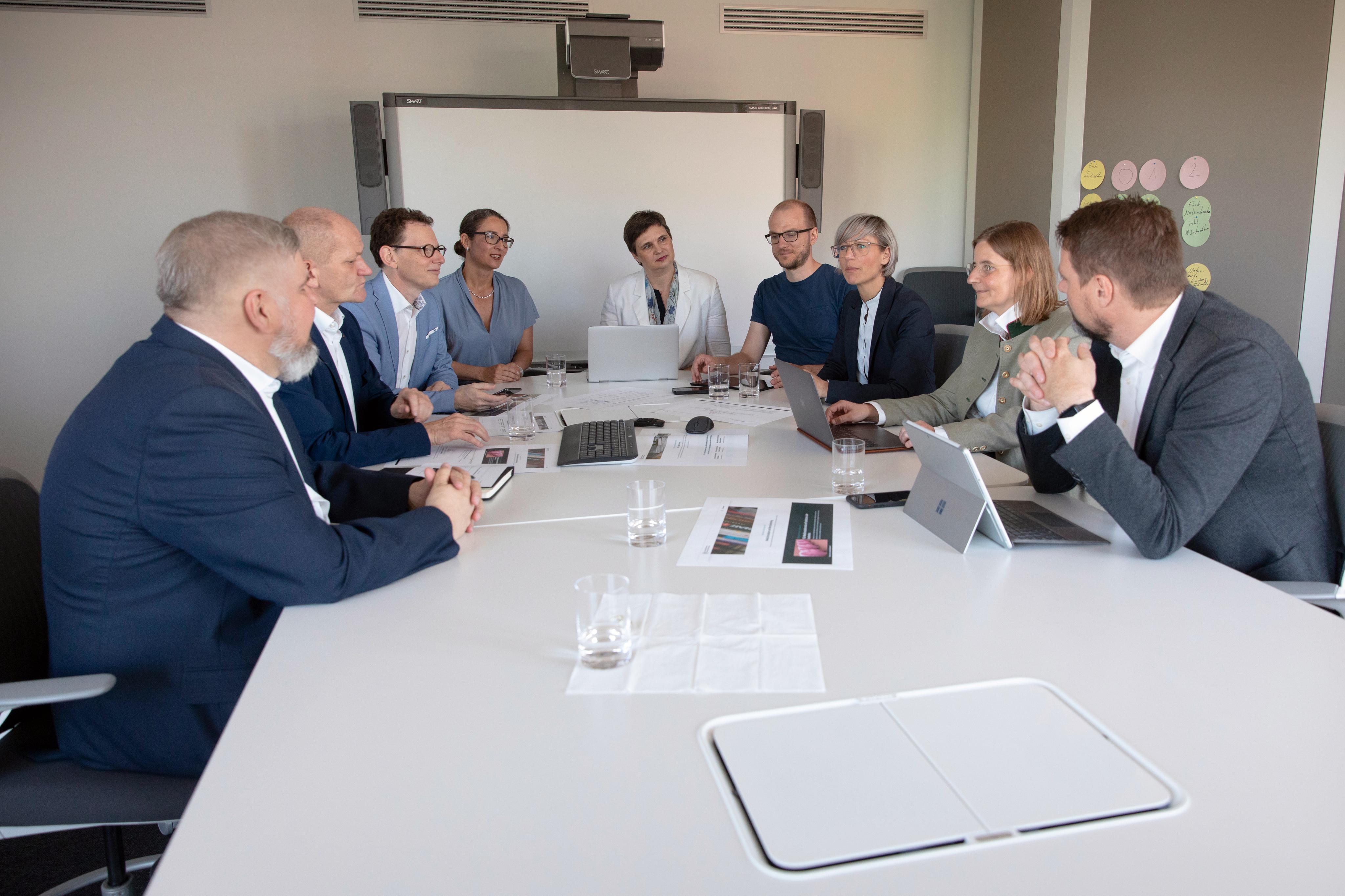 „Relaunch“ gemeistert – auch dank wichtigem Partner - Landesärztekammer ...