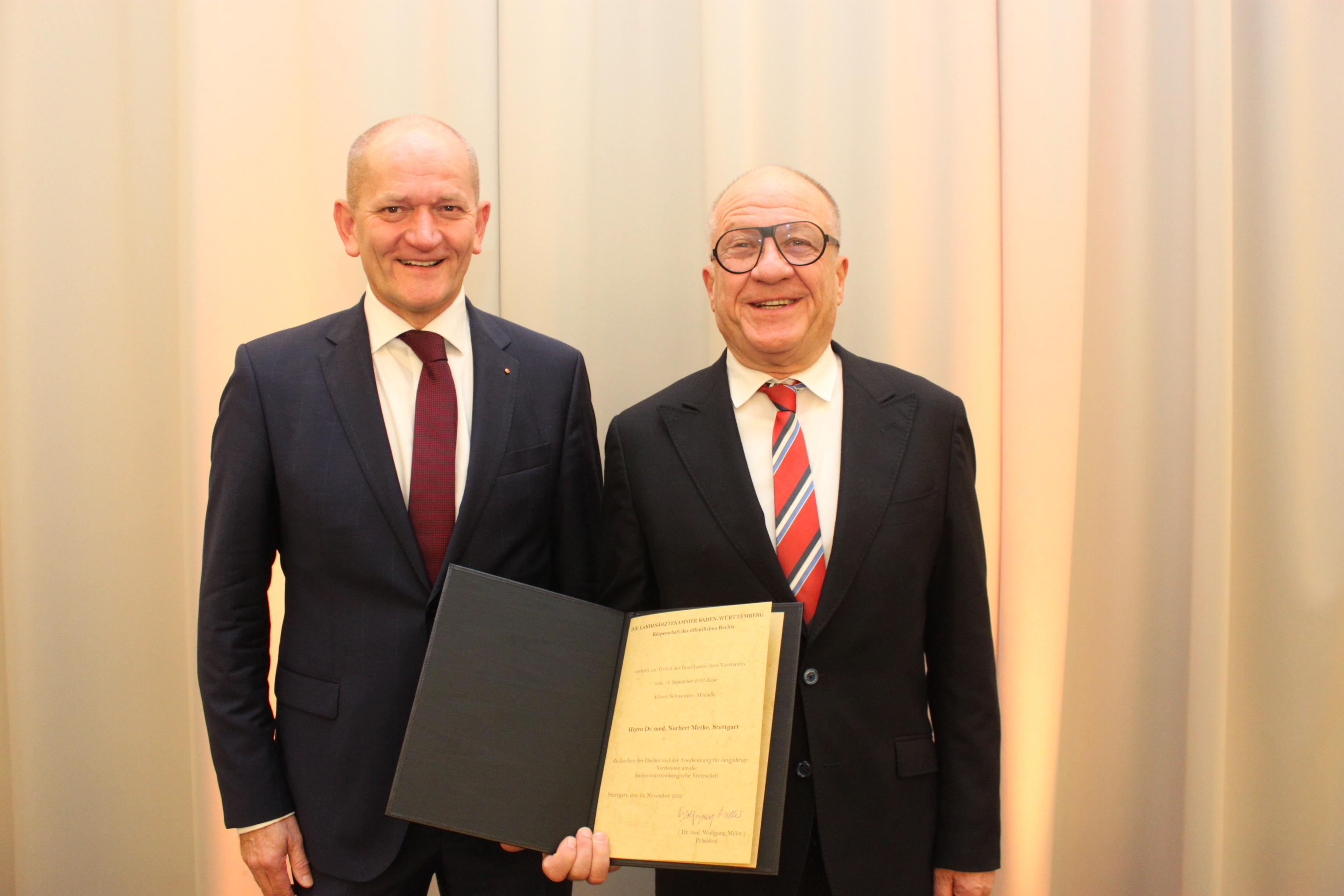 Hohe Auszeichnung für Dr. Norbert Metke - Landesärztekammer Baden ...