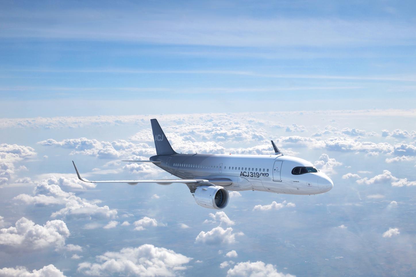 unno アネッサ Lufthansa Technik completes ACJ319neo VIP Cabin with OneWeb antenna