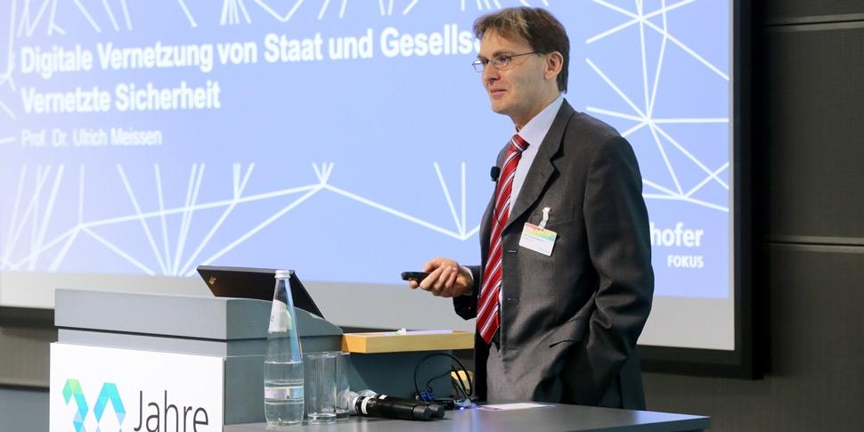 Ulrich Meissen 30 Jahre FOKUS Konferenz, 970/485 Ulrich Meissen 30 Jahre FOKUS Konferenz