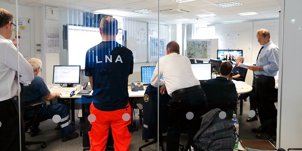 ESPRI_Krisenstabsraum_Feuerwehr_Heyde_23_970x485px.jpg, Matthias Heyde/ Fraunhofer FOKUS, 970/485 Dieses Bild hat keinen alternativen Text.