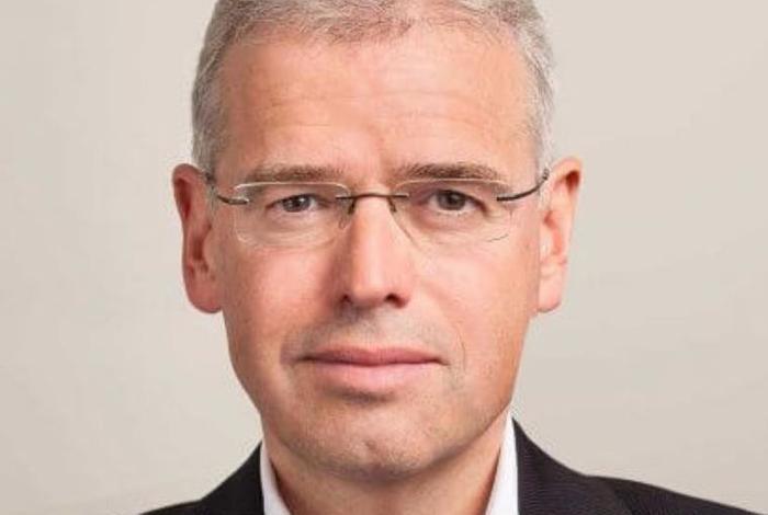 Dr Holger Schmidt
