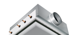 Vierseitig ausströmender Deckeninduktionsdurchlass ​für 600er und 625er Deckenraster mit horizontalem ​Wärmeübertrager